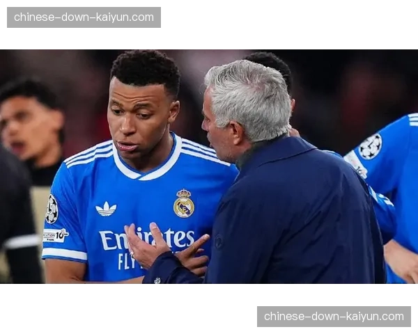 朗斯主帅弗兰克·海斯：我们如何针对姆巴佩设计混合防守战术